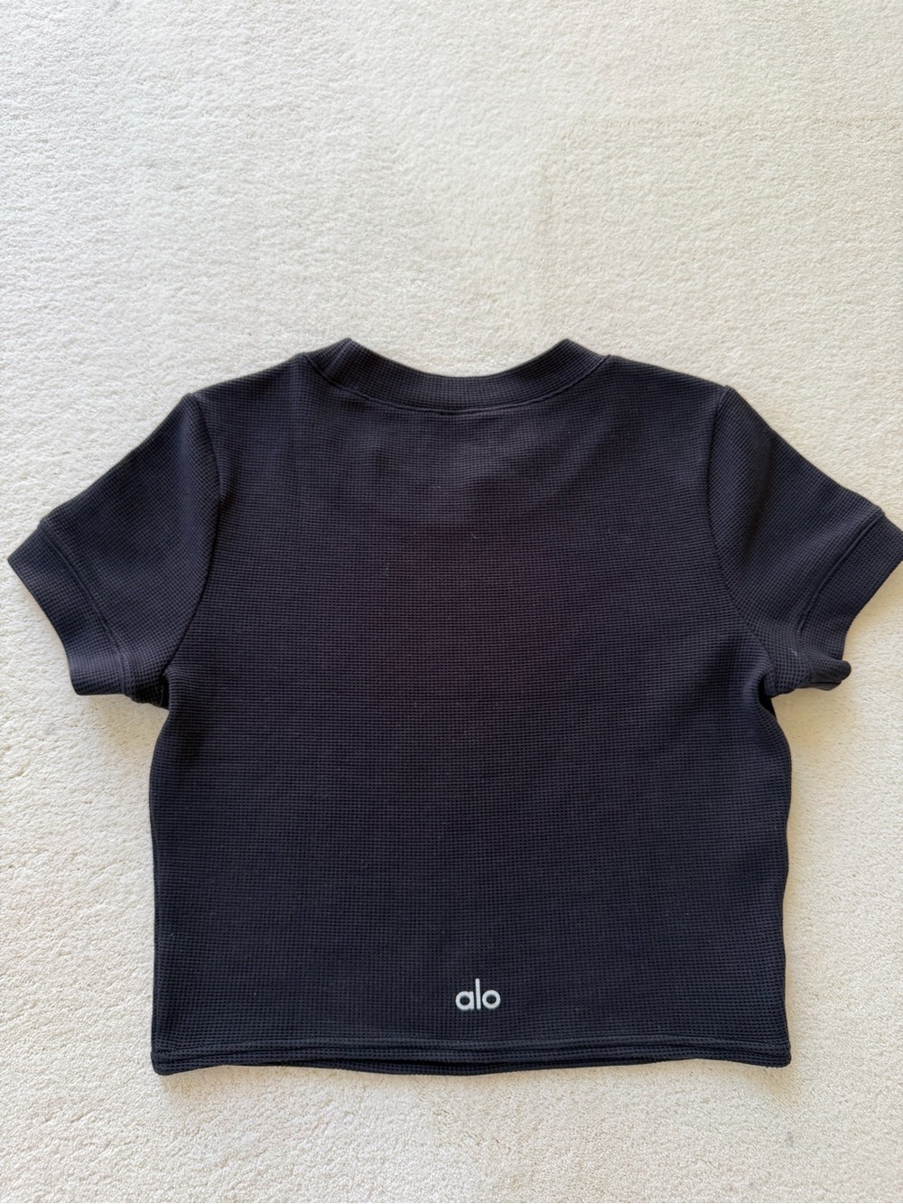 ALO Yoga Black Short Sleeve tee
